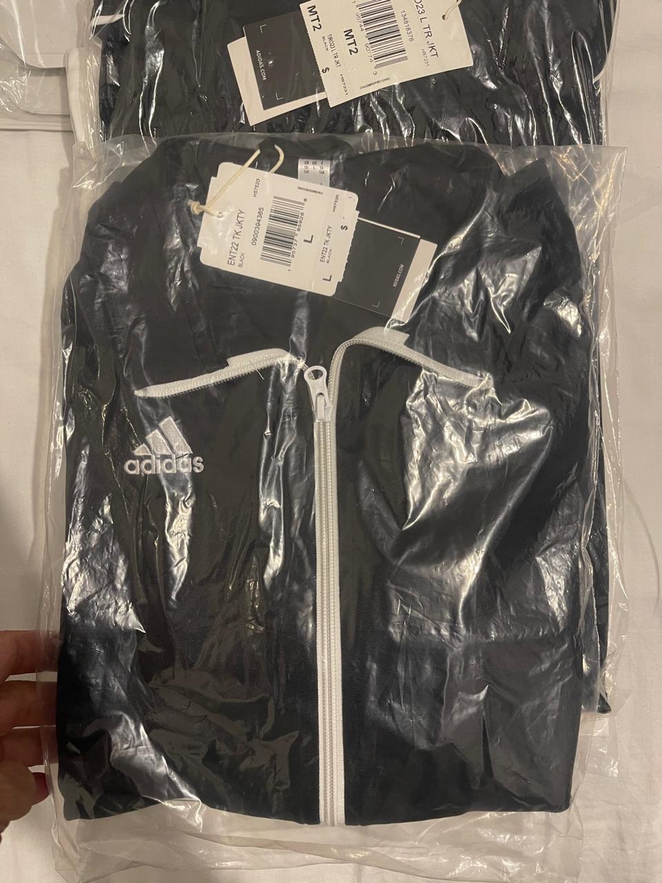 Campera Adidas Deportiva Performance Negra Original con Cierre Talle L - Imagen 5
